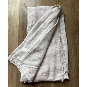 Hillcrest Rose Flowered Bed Queen Flat Top Sheet